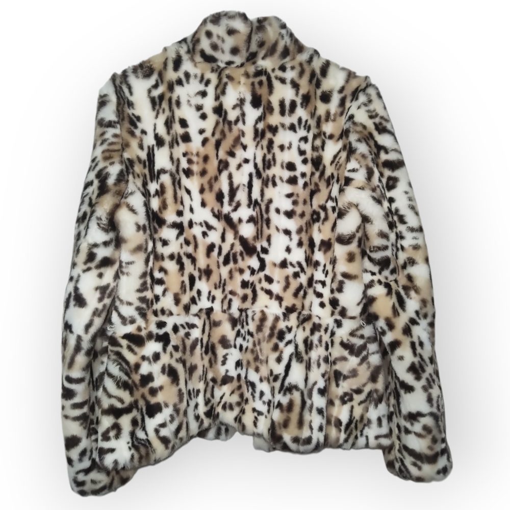 Nwt White House Black Market Faux Fur Jacket - Picture 2 of 5